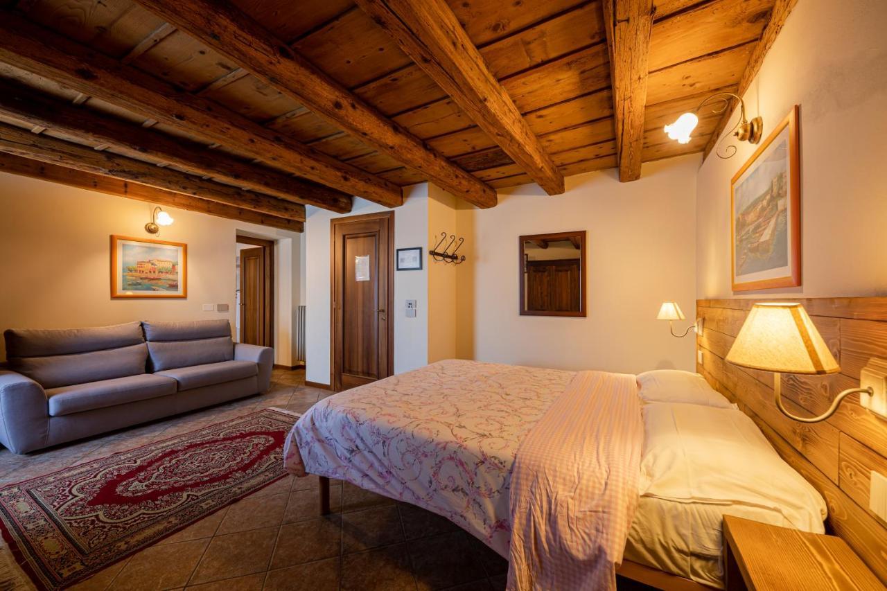 Borgo Di Calmasino